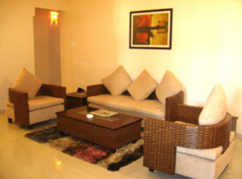 Hotel The Elite Suites Pune Room photo