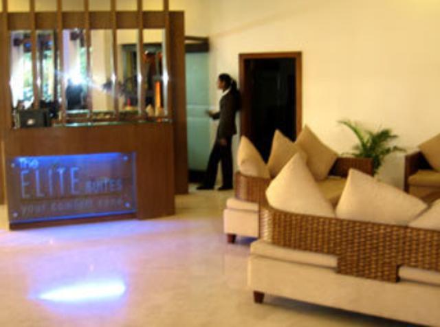 Hotel The Elite Suites Pune Room photo