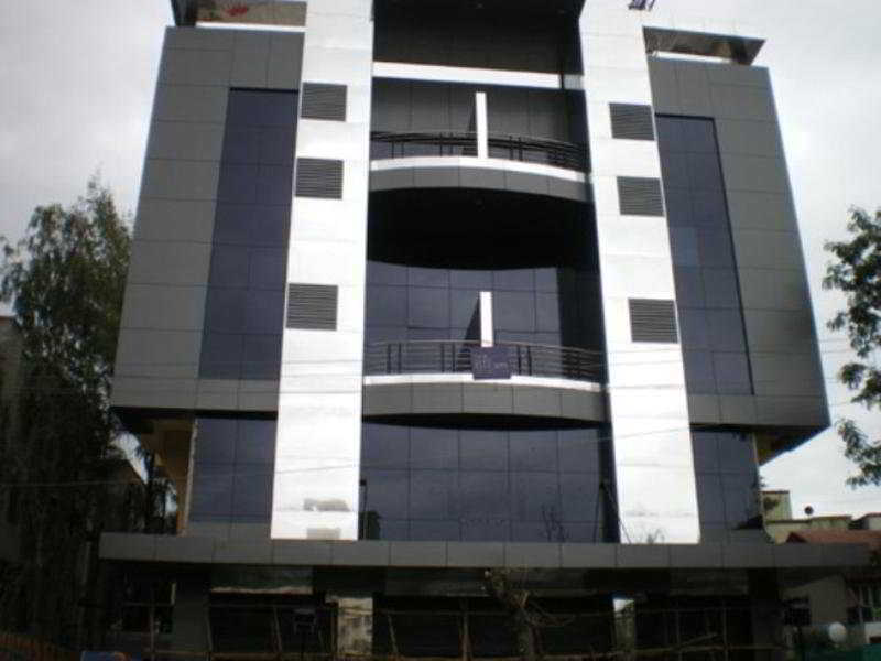 Hotel The Elite Suites Pune Exterior photo
